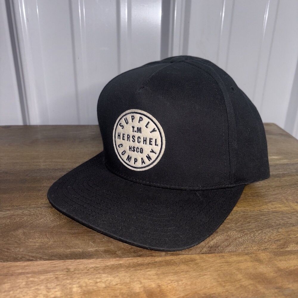 Herschel Supply Company Black Snapback Hat NWT